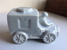 Tirelire à casser Poterie