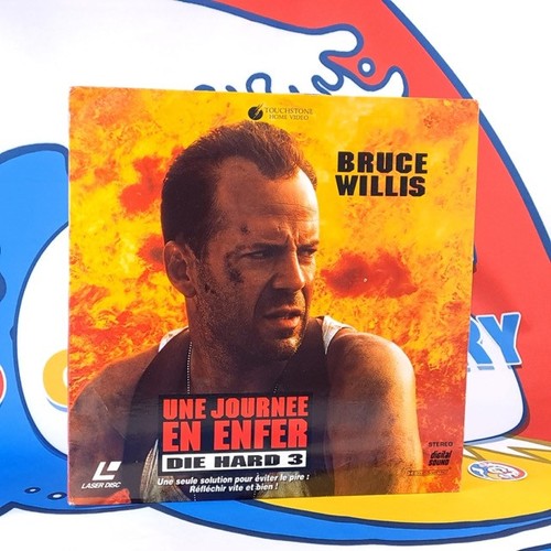 Die hard une - die, 3
