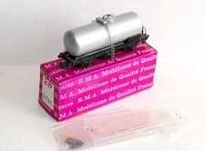 RARE RMA HO 210 WAGON PLATEFORME CITERNE PETROLIER TOTAL, SNCF TRANSPORT PETROLE