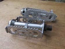 LYOTARD 460D PEDALES VELO