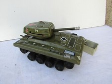 jouet ancien  char puma francais en tole filoguidé