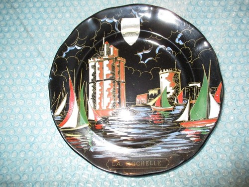 Assiette faïence noire - assiette,