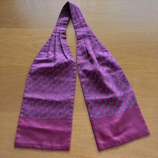 Cravate Hermes Ascot en soie