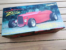NEUF : NIB RC 1/10 Parma Ford