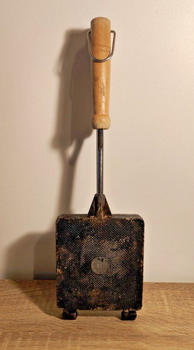 Ancien gaufrier en - 🧇,