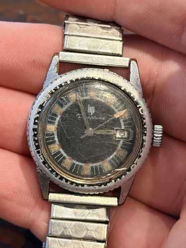 Montre lip dauphine plongeuse - lip,