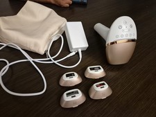 PHILIPS LUMEA SERIE 8000 EPILATEUR LUMIERE PULSEE NEUF