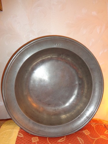 Grand plat creux ancien etain - grand,