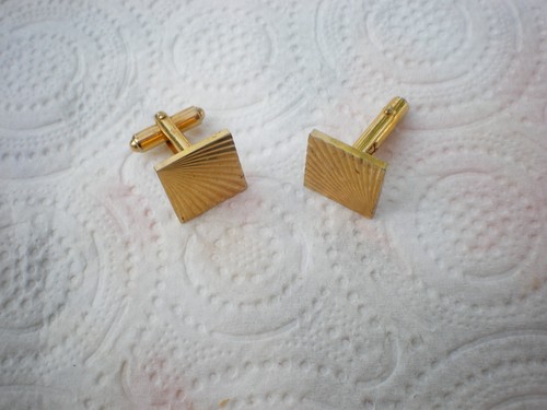 Une paire boutons - paire,