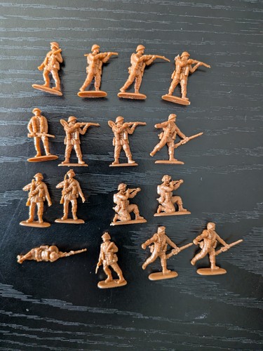 Lot figurines soldats 2eme - figurines,