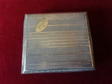 ETUI  PORTE CIGARETTES ANCIEN  EN METAL ARGENTE Q