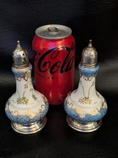 Salières Et Poivrières En