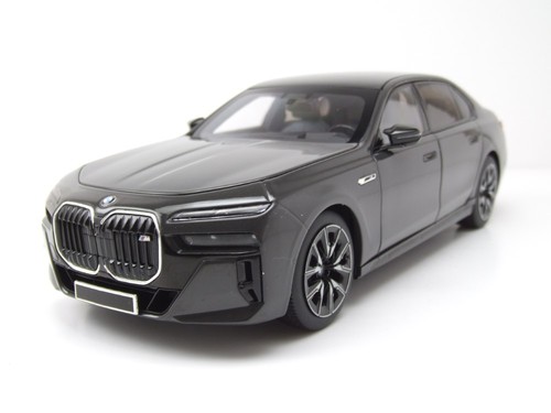 Bmw m70 2024 - m70, (g70)