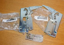 LOT 2 CHARNIERE G+D de porte