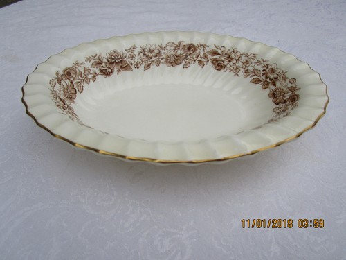 Antique royal doulton - royal,