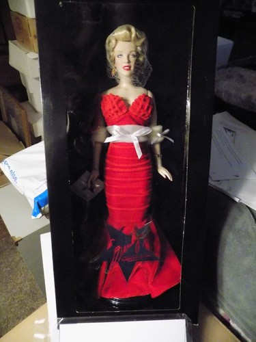 Franklin mint marilyn - franklin,