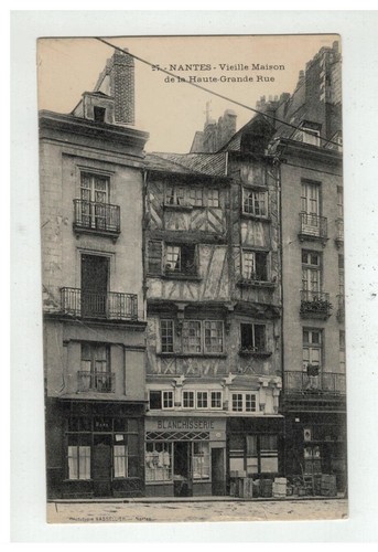 Nantes vieille maison la - nantes,