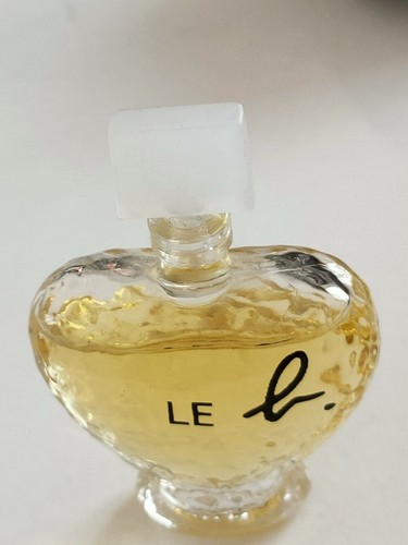 Petite bouteille parfum le - bouteille,