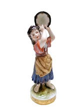 Statuette, figurine rare d'une " Fille de Bohème " en porcelaine de Volkstedt