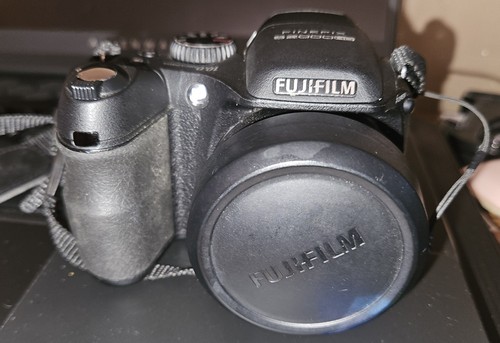 Fujifilm finepix s2000hd - fujifilm,