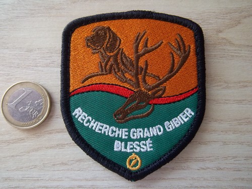 écusson chasse recherche