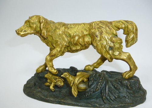 Chien bronze de - chien, en