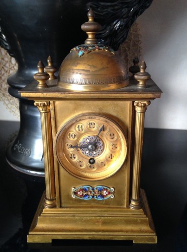 Belle pendule bronze - , doré