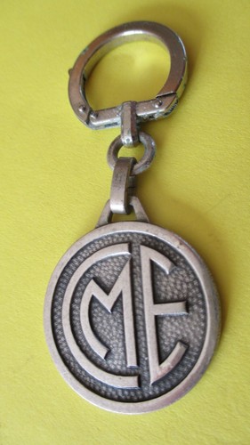 Porte clé augis fin années - porte,