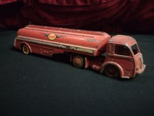 Dinky Toys 32C - Camion Citerne Esso