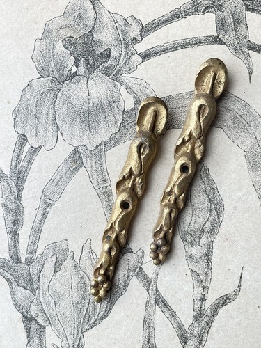 Charmante paire ornements - d'ornements, /
