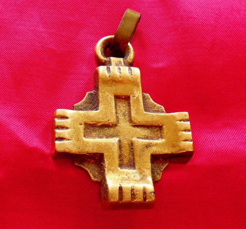 Croix bronze doré - en, .