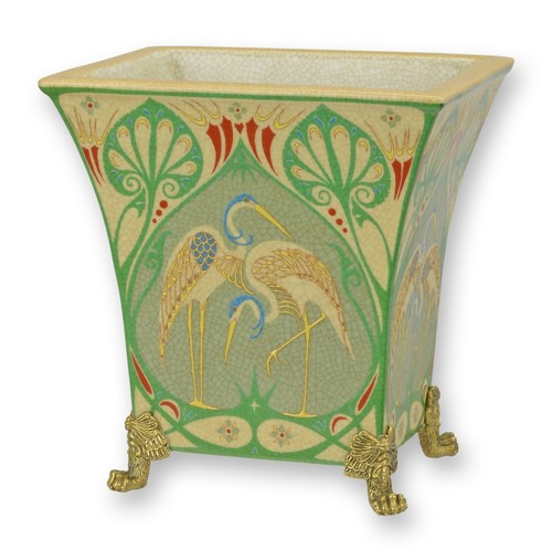 Une jardinière porcelaine - jardinière, en
