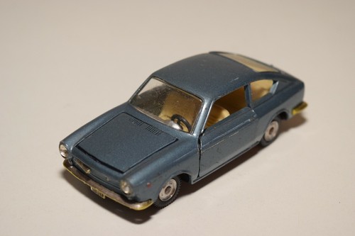 Politoys 517 fiat 850 - 1:43,