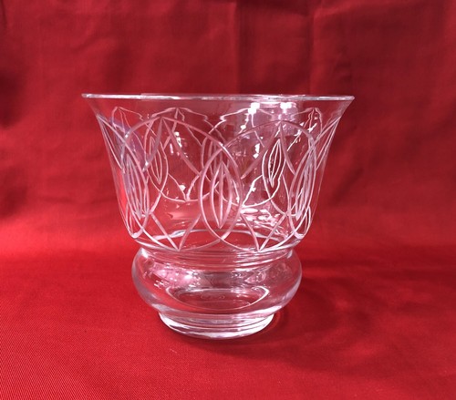 Vase cristal taillé signé - vase,