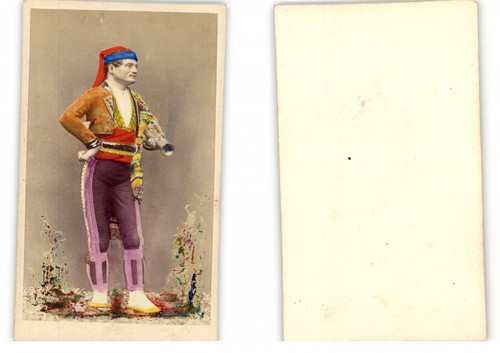 Homme tenue traditionnelle - en,