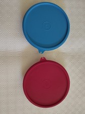 Lot 2 Tupperware Vintage
