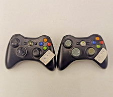 Lot 2 manettes Xbox360 HS