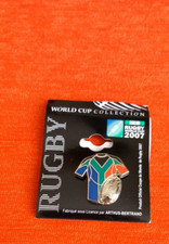 Pin's ARTHUS BERTRAND World