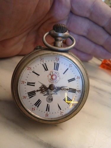 Montre o patent gousset - montre, f.i.d.o