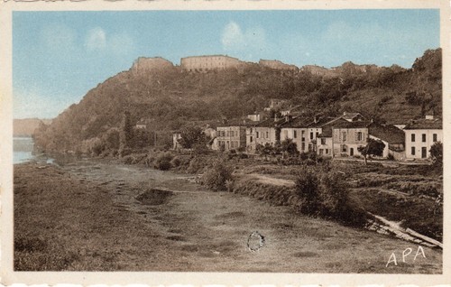 Auvillar port et le - -,