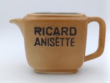 Pichet Ricard Anisette 1L – Céramique publicitaire ancienne – Made in France