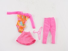 Tenue danseuse avec cintre