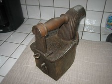   FER A REPASSER  ANCIEN  TAILLEUR CHEMINEE A GOUPILLE 1800 RARE TOP ++++