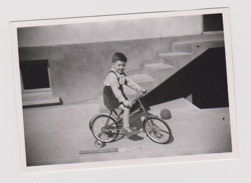 Photo ancienne garçon - 🎞️,