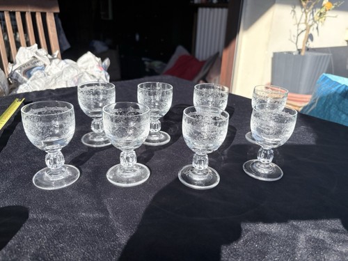 Verres pied vintage - à,