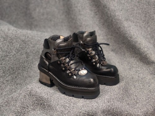 New rock black - new, leather