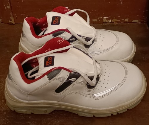 Chaussures sécurité - chaussures,