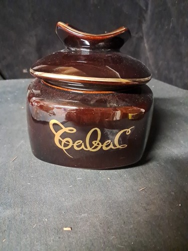 Pot tabac avec - a, pipe