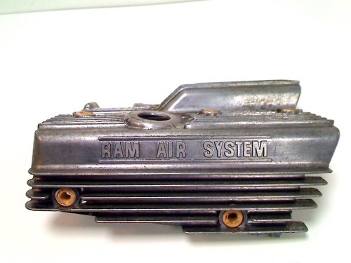 Couvercle moteur suzuki 380 - couvercle, gt