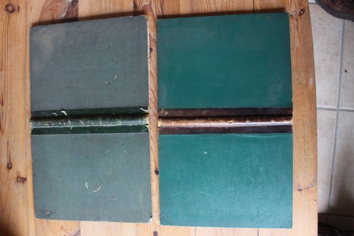 Deux volumes reliés - volumes,